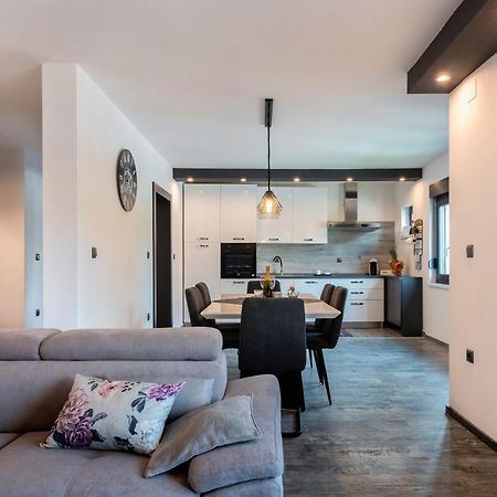 Apartman Gabrijela Muntić 外观 照片
