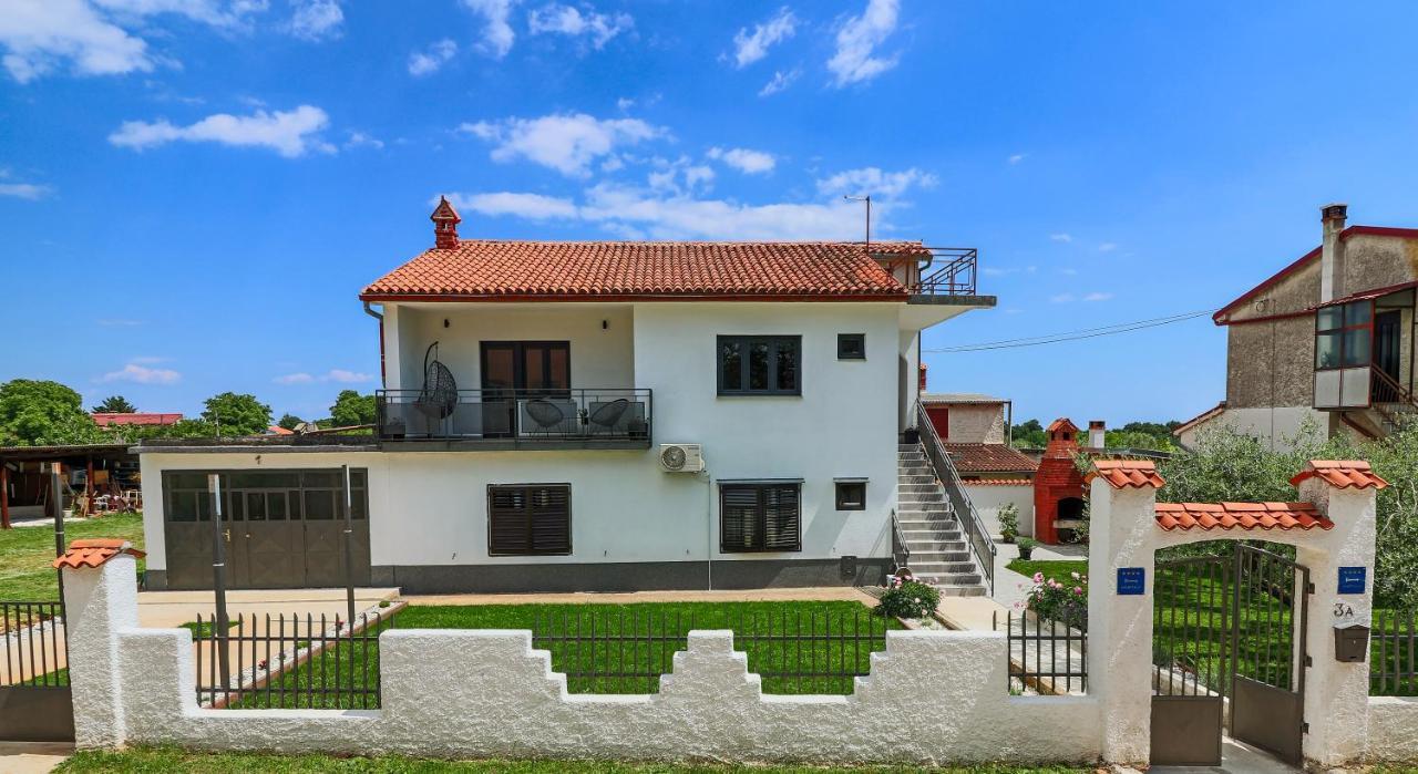 Apartman Gabrijela Muntić 外观 照片